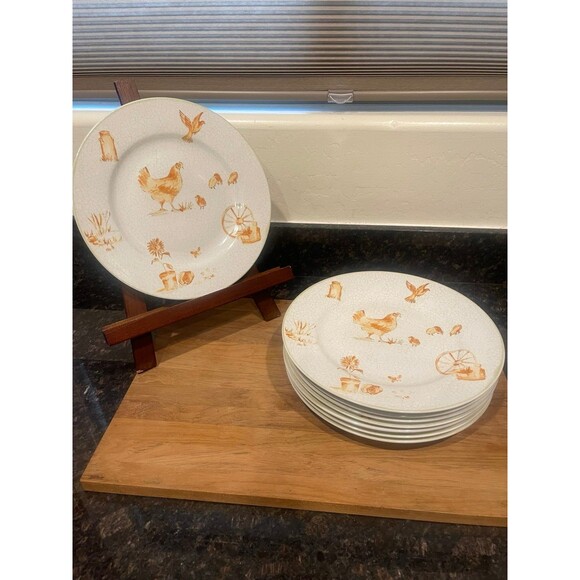 8- 11 inch faberware hens and chicks dinner plates